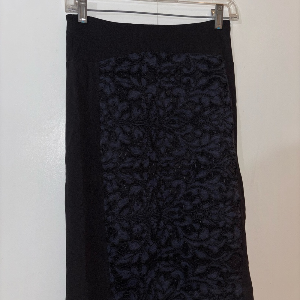 Diane Von Furstenberg Elegant Black and Navy Patterned Women's Skirt